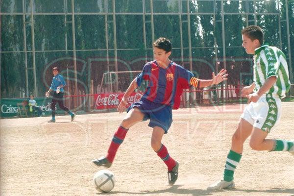 Juega como defensa central del equipo | SPORT