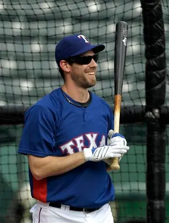 Cliff Lee se prepara para enfrentar a San Francisco