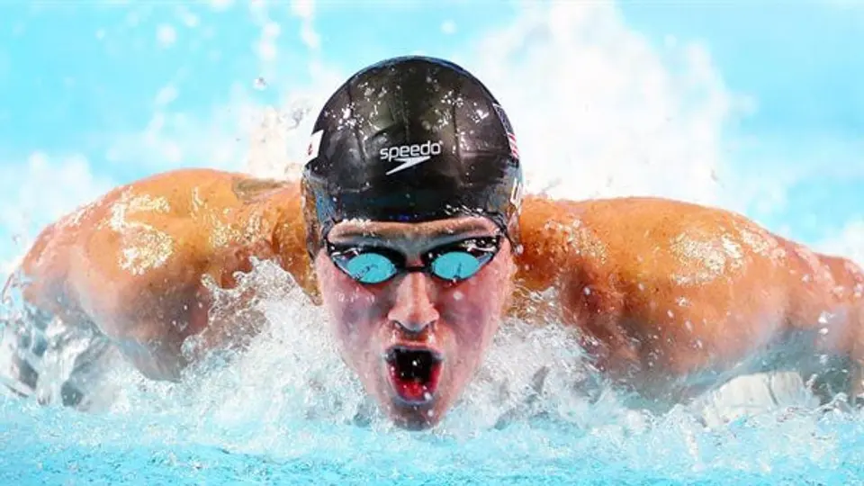 Lochte establece su segundo récord mundial en Estambúl