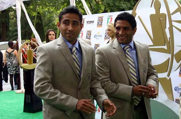 Pumas llegan a la recepción del Balón de Oro. FOTO: MEXSPORT
