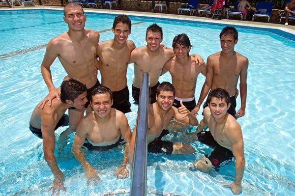 Los jugadores muestran la unión que existe en el equipo (FOTO: MEXSPORT)
