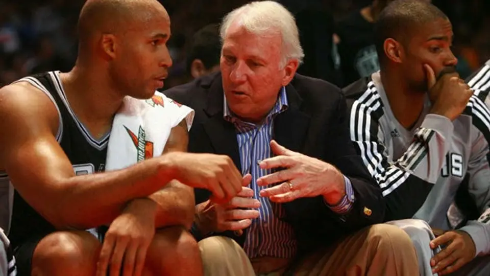 Entrenador de los Spurs, satisfecho tras remontada ante Clippers