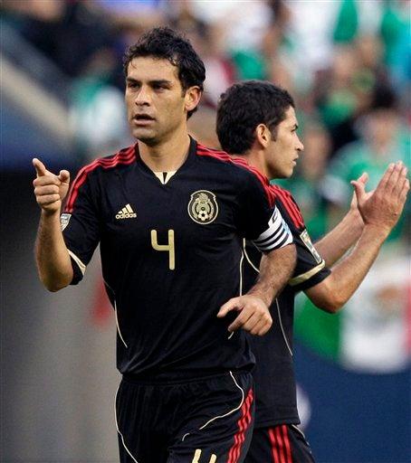 Rafa Márquez abre el marcador AL MINUTO 16. FOTO: AP