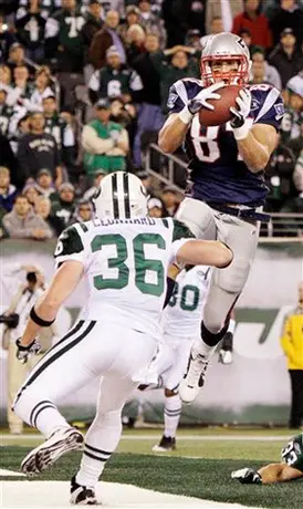 Brady lleva al triunfo a Nueva Inglaterra 37-16 sobre Jets