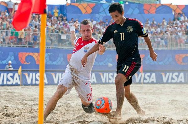 Las desatenciones por parte de los jugadores, impidieron que el equipo mexicano se metiera en el juego. FOTO: MEXSPORT
