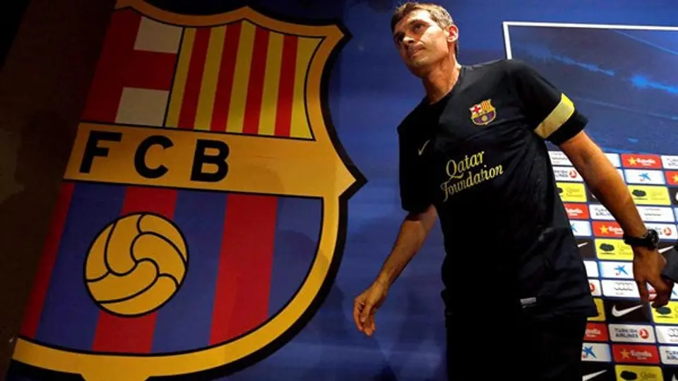 Vilanova descarta al Barcelona como favorito en el Clásico