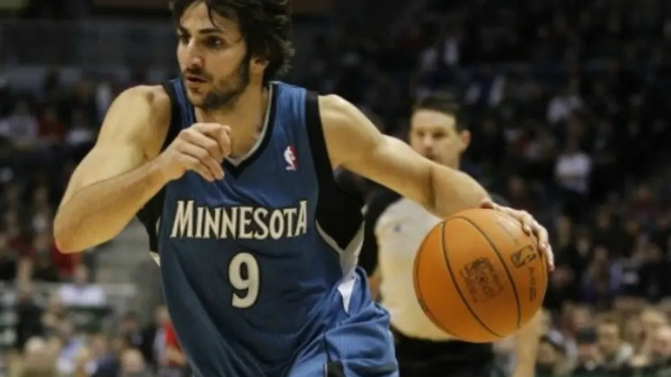 Minnesota renueva a Ricky Rubio