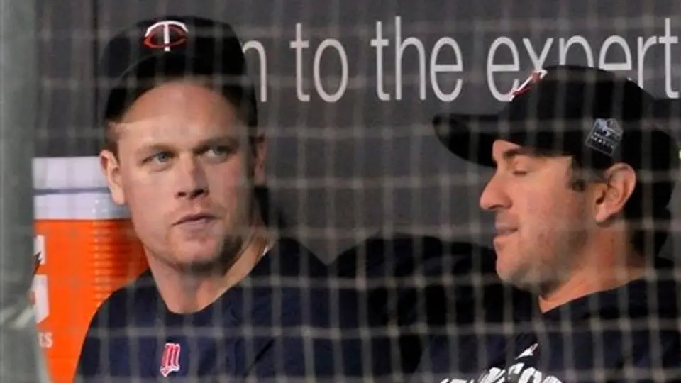 Morneau fuera de playoffs por decisión de Mellizos