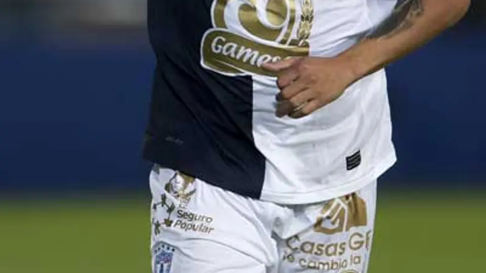 Nery se estrena como goleador en México