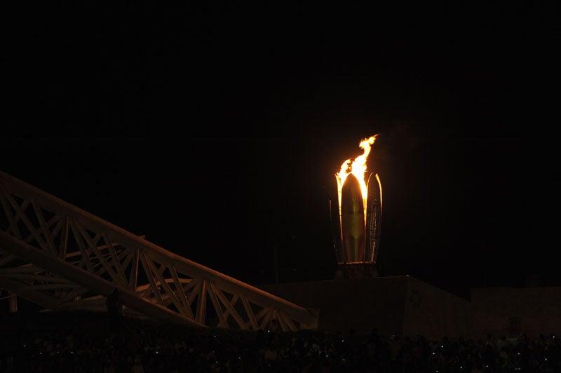 La llama parapanamericana se extinguió. FOTO: EVA BECERRA