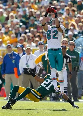 Carpenter mete gol de campo en tiempo extra y Miami doblega a Green Bay