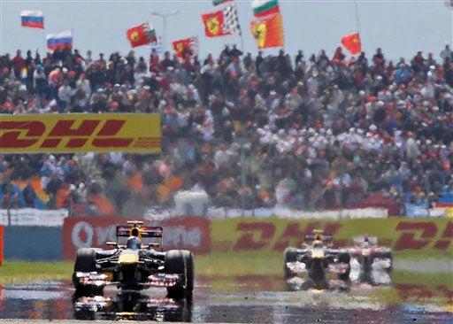 Sebastian Vettel y Mark Webber a la cabeza (FOTO: AP)
