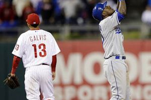 Dodgers doblegan a Filis nuevamente