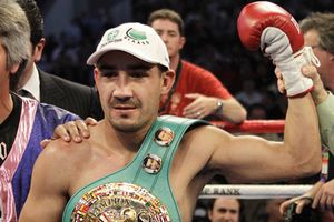 Cumplen Zorrita' y Matthyse con báscula