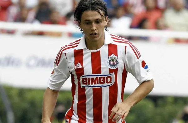 Omar Arellano destaca empate de Chivas con 10 jugadores