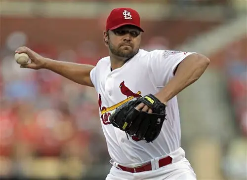 Cardenales apalean a Gigantes