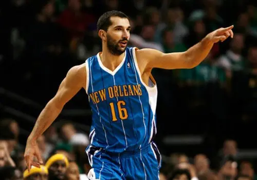 Stojakovic se retira de la NBA tras 13 años