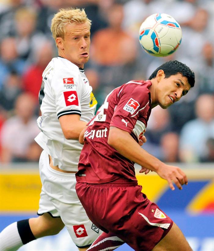 Rodríguez se consolida en la defensa del Stuttgart. FOTO: EFE
