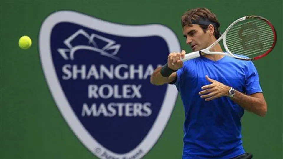 Federer, despreocupado pese a amenazas de muerte en su contra