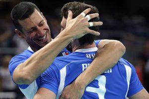 Italia conquista el Bronce en Voleibol Varonil