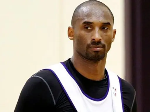 Kobe Bryant está listo para iniciar ante los Bulls