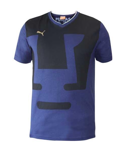 El paquete conmemorativo tiene una playera con cuello V y marca de agua del escudo. FOTO: CORTESÍA