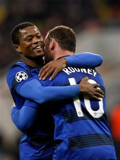 Wayne Rooney marcó las dos anotaciones. FOTO: EFE