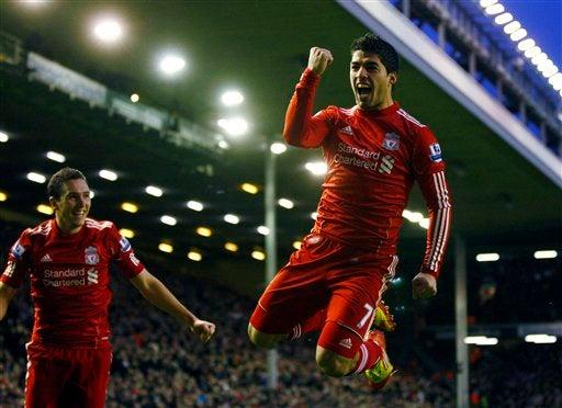 Con gol de Luis Suárez Liverpool venció a QPR. FOTO: AP