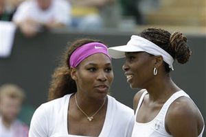 Juegan hermanas Williams dos partidos en un día
