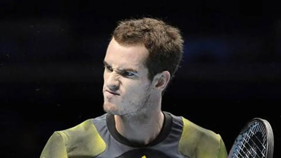 Murray vence a Tsonga y amarra su pase
