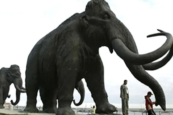 Será subastado el esqueleto completo de un mamut
