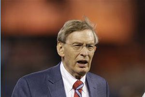 Descartan publicidad en uniformes de beisbol