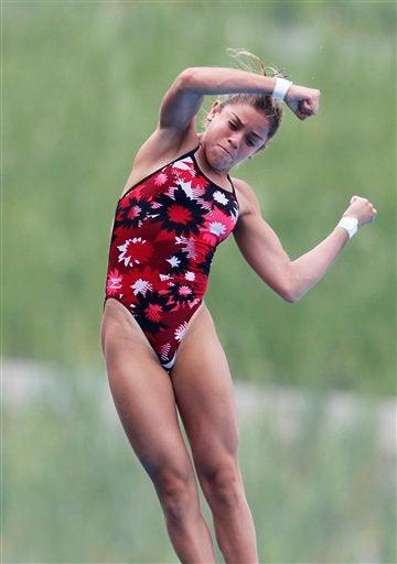Alejandra Orozco en su prueba de plataforma de 10 metros. FOTO: AP