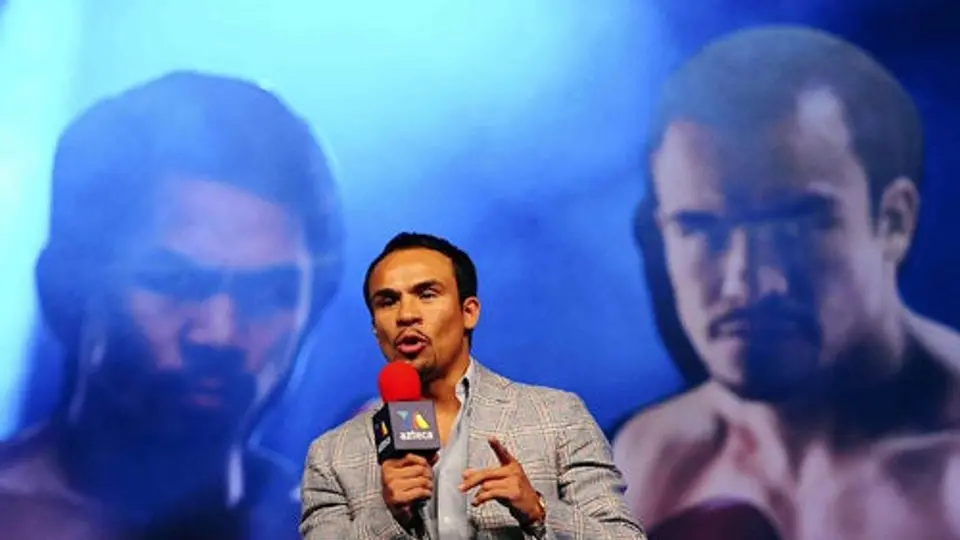 Márquez viaja a las Vegas para combate ante Pacquiao