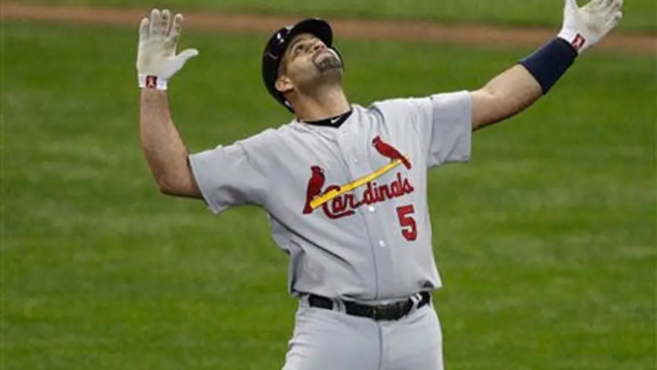 Marlines hacen oferta a Albert Pujols