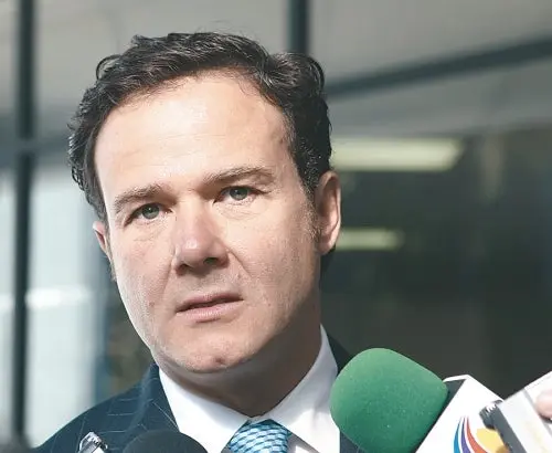 De la Garza defiende presupuesto de 40 mdp para fogueo de atletas