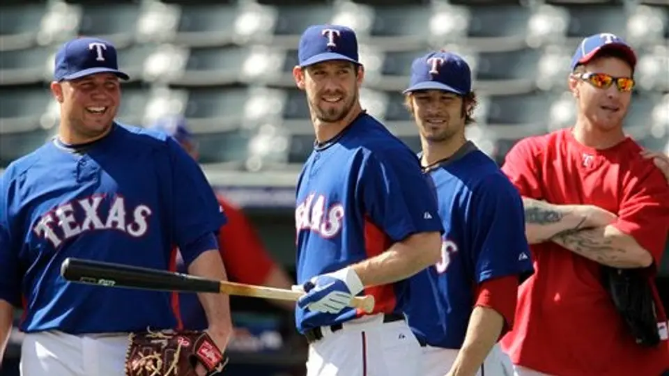 Rangers da a conocer su rotación para la Serie Mundial