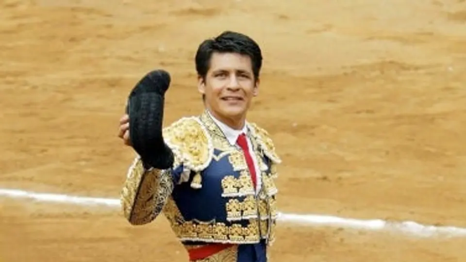 Triunfa el 'Zapata' con cuatro orejas en Jilotepec