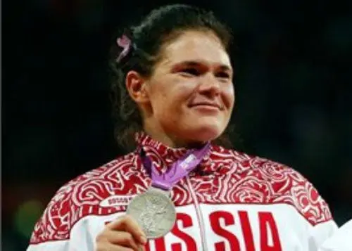 Atleta rusa perderá medalla olímpica por dopaje