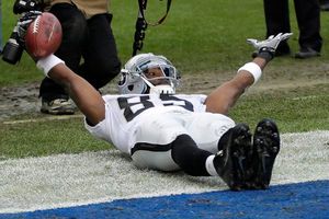 Oakland tuvo otra temporada para el olvido