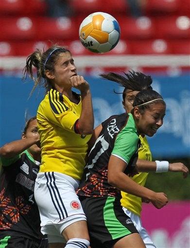 En un tiempo regular sin goles, las mexicanas buscaron en todo momento el gol. FOTO: AP