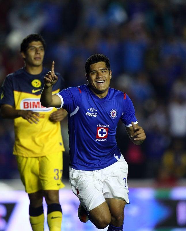 Con un doblete de Villa y un gol de Chuletita, La Máquina se impuso al América. FOTO: BERNARDO MALDONADO