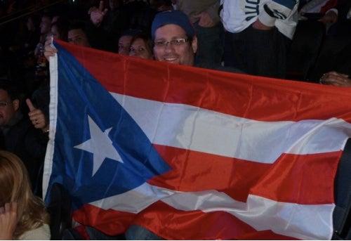 Cotto tiene mucho apoyo en el graderío (FOTO: SALVADOR RODRÍGUEZ)