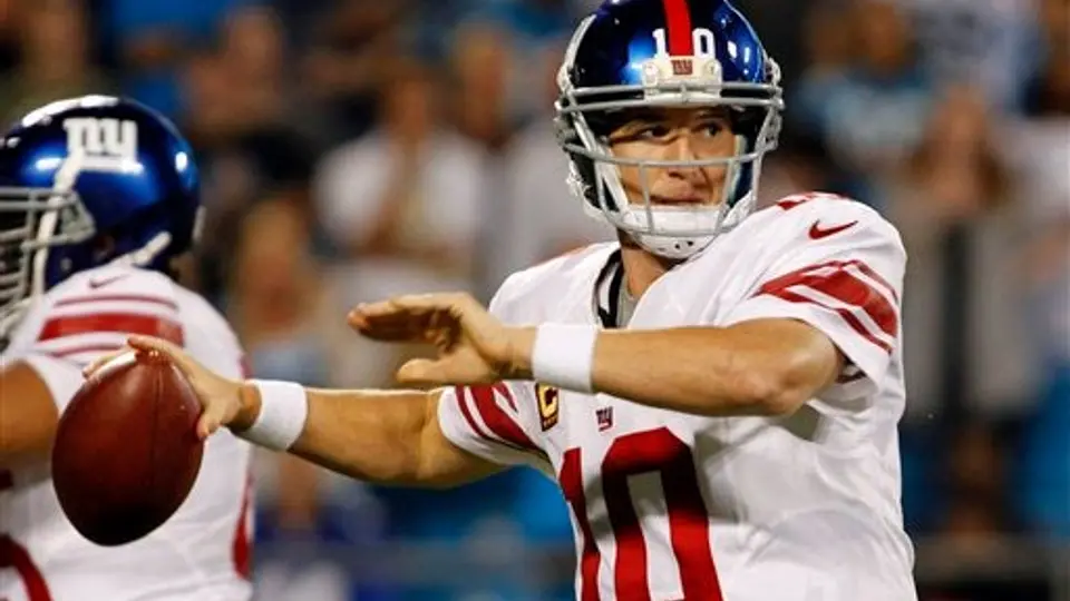 Manning y Brown eclipsan a 'Cam' en su casa