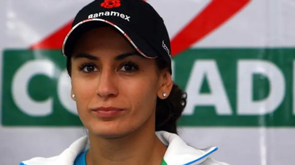 Paola Espinosa, amonestada por el COM