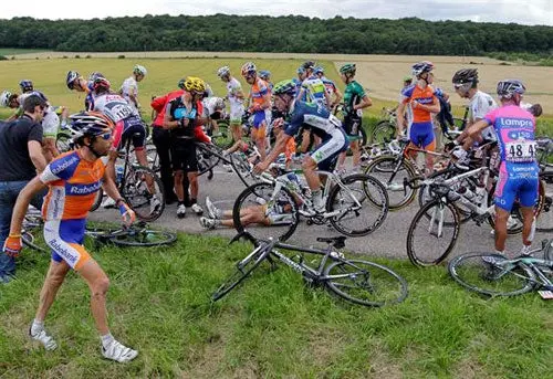 Freire, fuera de la Tour tras perforación de pulmón