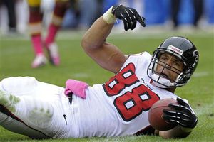 Atlanta vence a Washington y sigue invicto