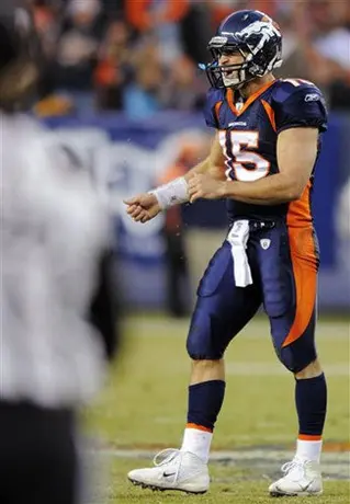 Tebow guía a Denver al triunfo 13-10 sobre Chicago