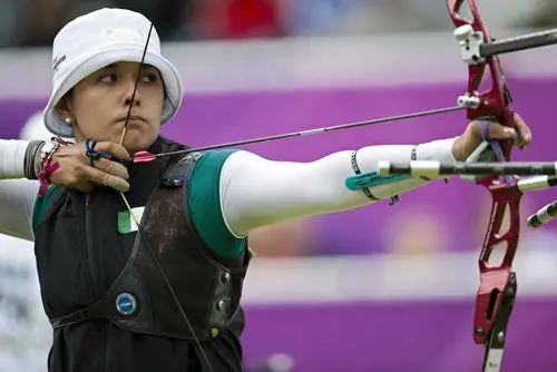 Mariana Avitia avanza a 8vos en Tiro con Arco