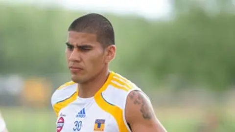 Carlos Salcido es indiferente ante los rumores que lo ponen en el América